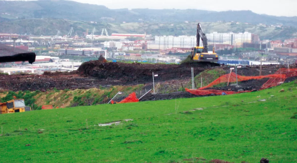 Empresas internacionales presentan en Bilbao soluciones para suelos contaminados aplicables en Zorrozaurre