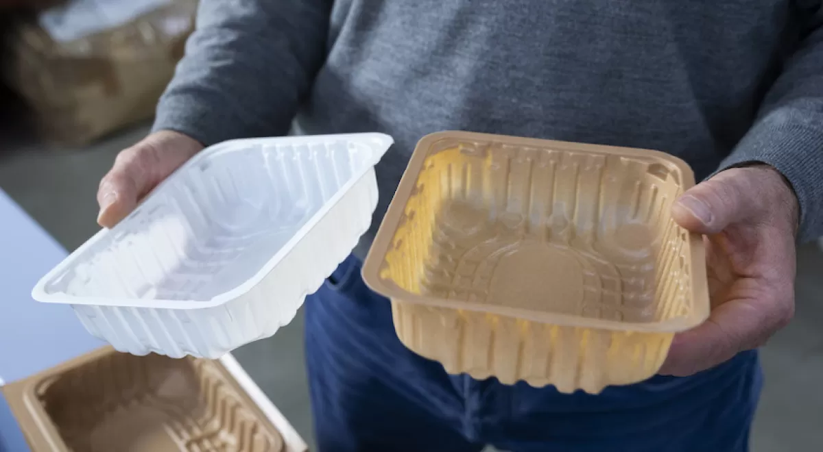 Desarrollan envases compostables con cáscaras de almendras y suero de queso