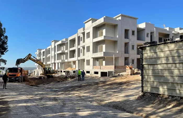 El sistema de evacuación insonorizado adequa AR se instala en un proyecto de Casablanca