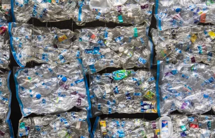 Reacciones diversas ante la medida de la UE del cargo de 800 €/tonelada por residuos de envases plásticos
