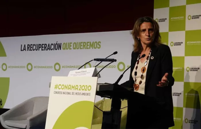 Teresa Ribera reivindica la necesidad de una sociedad crítica para avanzar en sostenibilidad