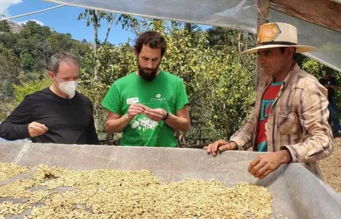 La Universidad de Loyola investiga la producción de energía con residuos del cultivo de café