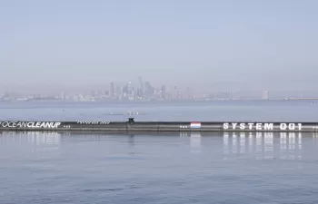 The Ocean Cleanup, el revolucionario sistema para limpiar la gran isla de plástico del Pacífico