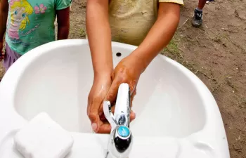 Fundación Aquae nos recuerda que lavarse las manos con jabón puede salvar un millón de vidas al año