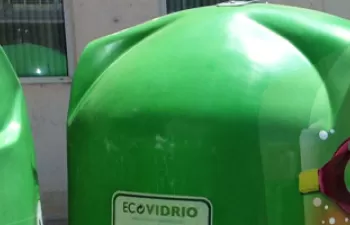 Ecovidrio reciclará durante el verano el 35% de todos los residuos de envases de vidrio del año