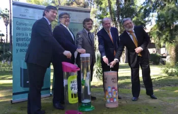 Nuevo convenio marco de colaboración para avanzar en la recogida de residuos electrónicos en Andalucía