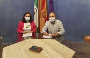 Aqualia y el Ayuntamiento de Jaén seguirán ayudando a hogares con dificultades a pagar los recibos del agua