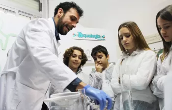 El programa Aqualogía acerca el ciclo urbano del agua a más de 30.000 escolares de toda España