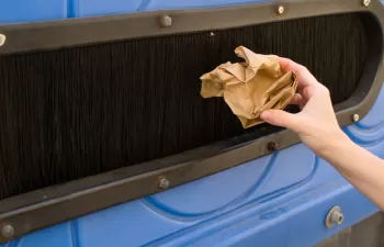 REPACAR hace un llamamiento a la mejora de la calidad del papel recuperado en el contenedor azul