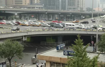 Beijing cerrará 2.500 empresas contaminantes para reducir la polución