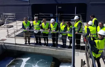 \"La inversión en la desaladora de Torrevieja supone un gran alivio para regantes y agricultores murcianos\"