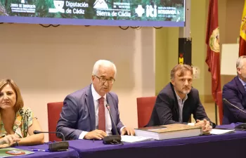 Presentado un proyecto piloto para reutilizar residuos en la Sierra de Cádiz