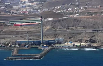 Canarias solicita quedar exenta de los límites en el autoconsumo energético para desalación