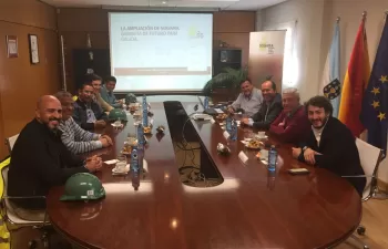 Representantes de Antioquia se interesan en el modelo de transporte de residuos de Sogama