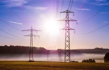 España remite a la Comisión Europea el Plan Nacional Integrado de Energía y Clima 2021-2030