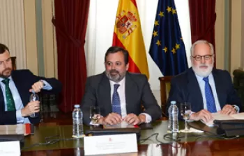 El Gobierno anuncia la licitación de la concesión para la regeneración ambiental de la Bahía de Portmán en Murcia