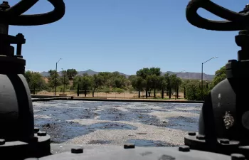 Conagua impulsa el uso de tecnología solar en el tratamiento de aguas negras en Sonora