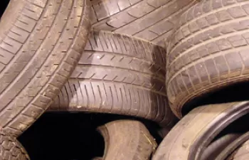 El CSIC presenta en el Foro Económico de Astaná una nueva tecnología de reciclaje de neumáticos