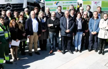 El Gobierno de Cantabria presenta el nuevo servicio de recogida de residuos de la fracción resto en la zona occidental