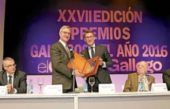 Arsenio Olmo, director general de Organización y Defensa de SUEZ España, es proclamado Gallego del Año 2016
