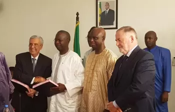 Senegal y el Consejo Mundial del Agua firman el acuerdo para organizar el 9º Foro Mundial del Agua