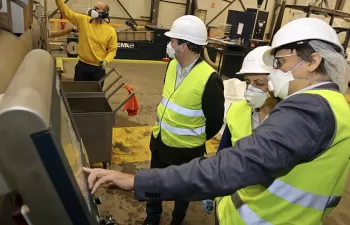Galicia cuenta con una nueva planta para recuperar los materiales plásticos que recibe Sogama