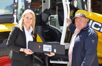 La historia de JCB da la mano a la innovación