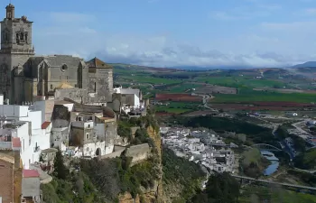 Firmado el contrato para la redacción y ejecución de la mejora de la EDAR de Arcos de la Frontera