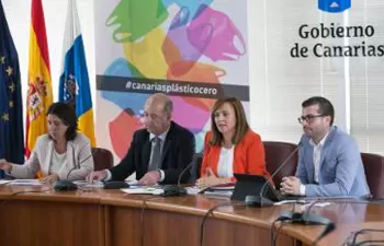 Canarias presenta los objetivos de su futura Estrategia sobre Plásticos