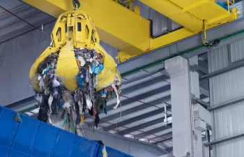 Las gestoras de plantas de residuos urbanos ingresaron 1.710 millones en 2019, un 6,2% más