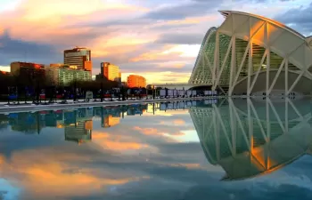 Las emisiones en el entorno urbano de Valencia bajan un 50 %, tras las medidas adoptadas por el coronavirus