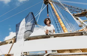 12 Meses de Mediaset España y el Proyecto LIBERA lanzan la campaña #StopBasuraleza