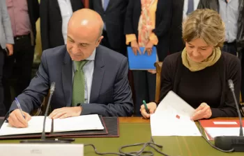 El MAPAMA firma cuatro convenios para modernizar 9.000 hectáreas de regadío en el Alto Aragón y Málaga