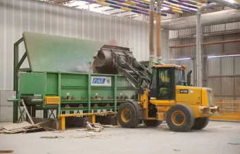 El AMB asume la gestión directa de la planta de tratamiento de residuos voluminosos de Gavà