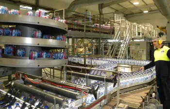 La planta embotelladora de Nestlé en Herrera del Duque, modelo de gestión sostenible del agua