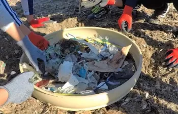 Murcia lanza una campaña para concienciar sobre el peligro de las basuras marinas para los animales