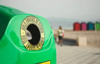 La sociedad española consolida su compromiso con el reciclaje de envases de vidrio
