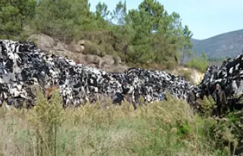 Arrancan las obras de clausura de un vertedero controlado de residuos en el municipio de A Rúa (Galicia)