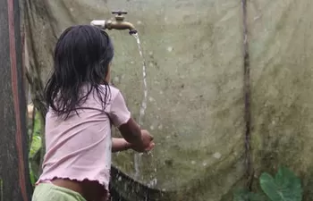 Naciones Unidas separa y define los derechos humanos al agua y al saneamiento