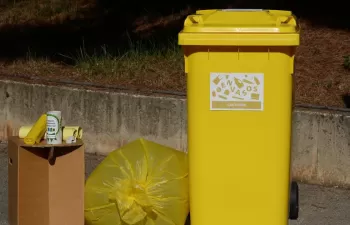 Rubí dobla la recogida de envases en zonas industriales a través de la recogida puerta a puerta