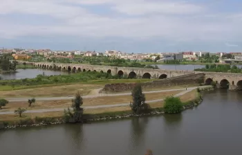 Comienzan las obras de mejora del saneamiento en el entorno de Vegas Bajas en Badajoz