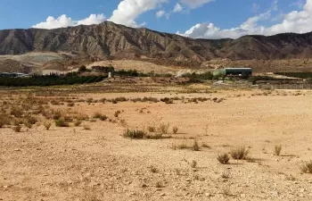 Valencia y Murcia solicitarán ayuda económica por los problemas del antiguo vertedero de Proambient