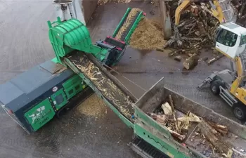 Triturador y molino HAAS para el tratamiento de troncos y raíces