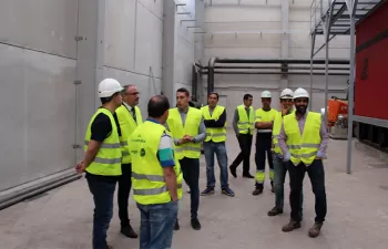 El alcalde de Ponferrada visita las instalaciones de la central de calor de biomasa de Compostilla