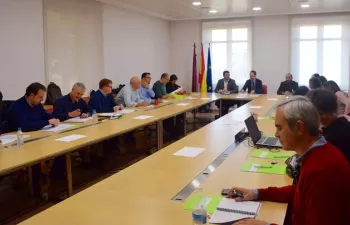 Una regulación pionera para prevenir la contaminación de los suelos sitúa a la Región de Murcia como referente