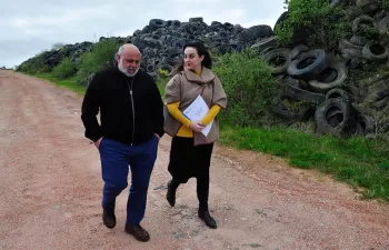 Xunta comienza el tratamiento de las 35.000 toneladas de neumáticos depositadas en A Laracha