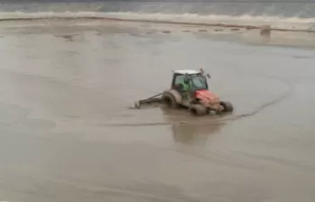 SUEZ Spain realiza la limpieza de una balsa de riego en Zaragoza