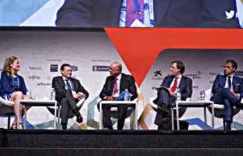 Angel Simón: \"La internacionalización se alcanza con valor añadido\"