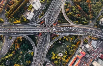 Europa adopta nuevas medidas para reforzar su liderazgo mundial en movilidad y transporte limpio