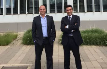 Marruecos se interesa en la tecnología de desalación con energías renovables de Canarias